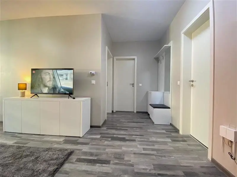 Vindem apartament tip studio mobilat si utilat modern Avantgarden 3