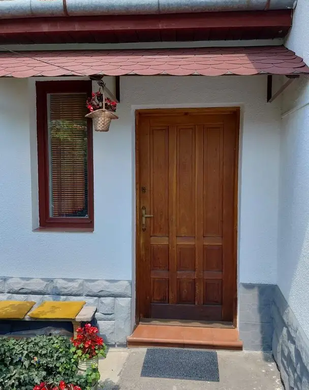 CASA DE INCHIRIAT CETATII