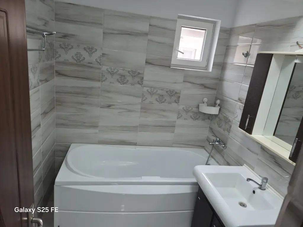 Apartament de Vanzare  - 2 camere - 59 mp utili - POPESTI LEORDENI