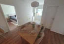 Etaj 1. Balcon mare. Bucatarie cu posibilitate de inchidere.