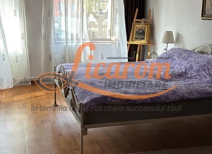Proprietate saseasca cu 2 corpuri de casa, Comuna Vulcan,Brasov.