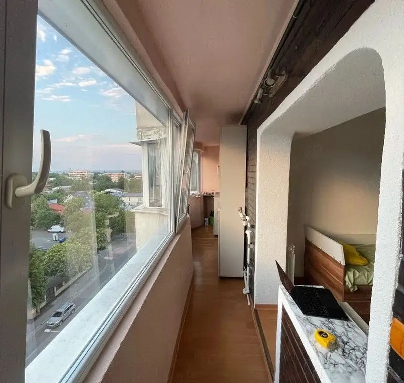 De inchiriat apartament 3 camere 84 mp, 3000 lei