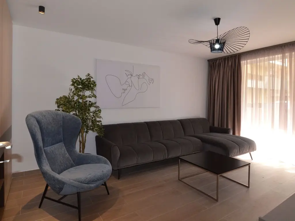 Inchiriere 2 camere cu parcare subterana URBAN PLAZA