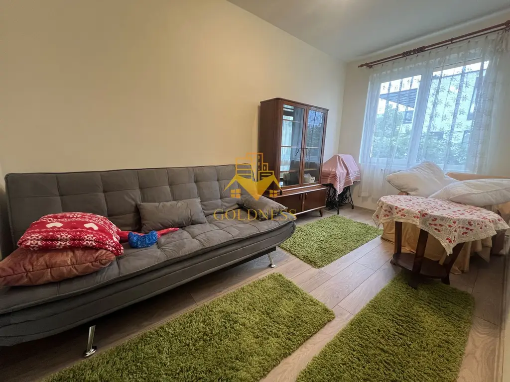 3 camere semidecomandate, Zona Garii, Horea, Semicentral