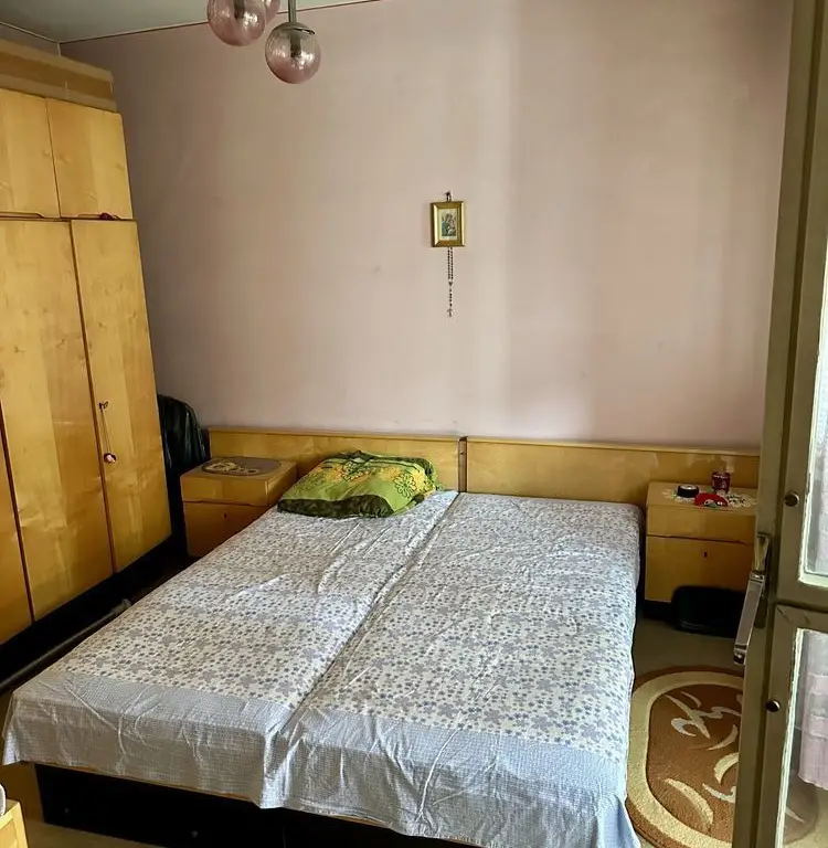 PROPRIETAR VÂND Apartament Zona Mega  Mall