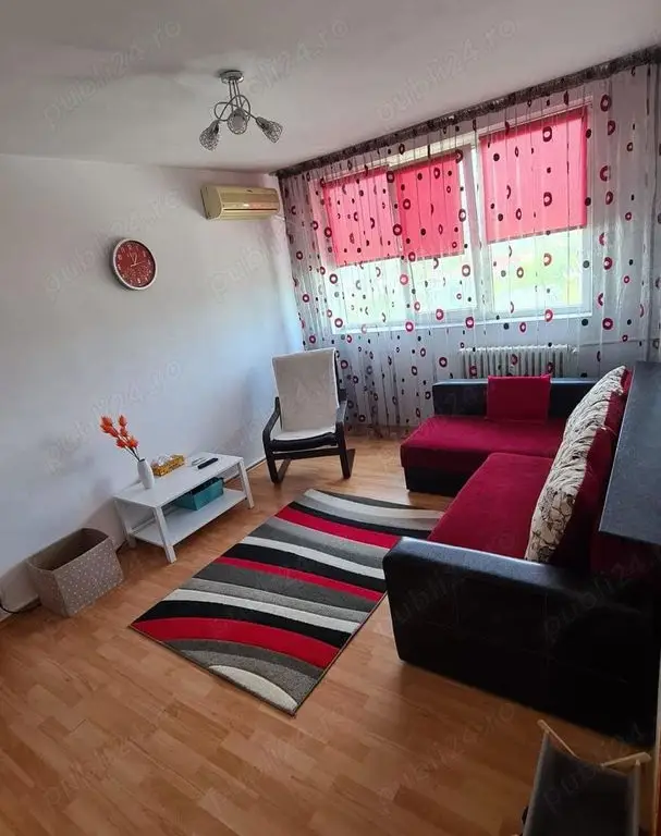 De vânzare Apartament 4 camere