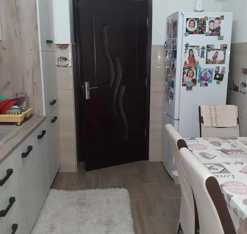 BRASADAS vinde ap 3 cam 48mp la PARTER în Micro 16.