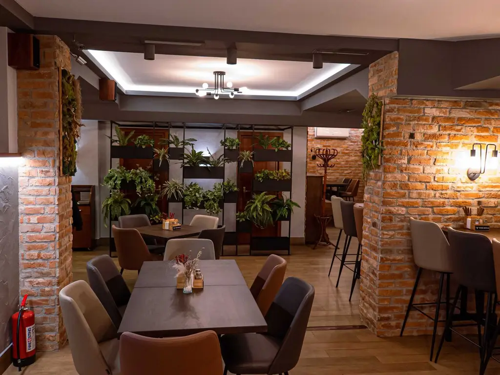 Spațiu comercial. Restaurant/Pizzerie/Pub