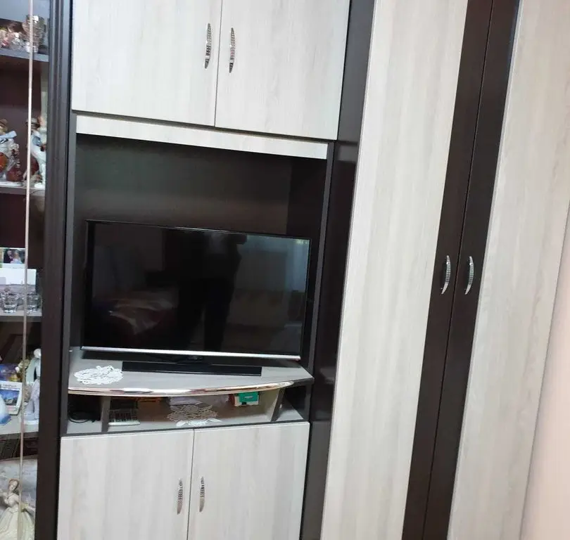 BRASADAS vinde ap 2 cam etaj 2 Botizului