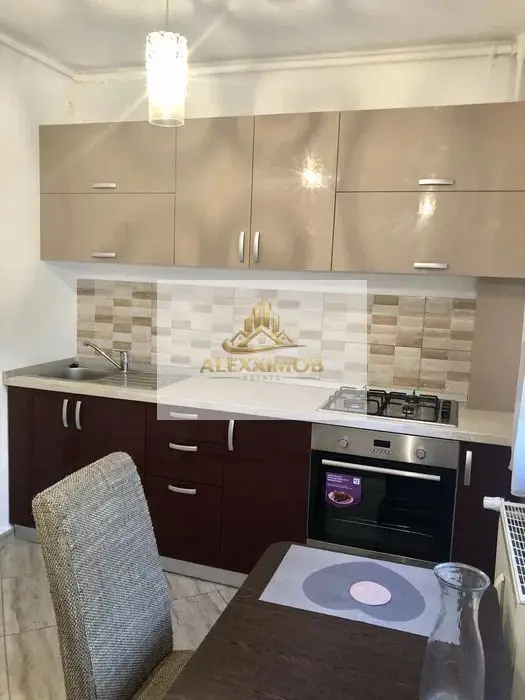 Garsoniera de Vanzare - Zona - Calea Vitan - 42 mp