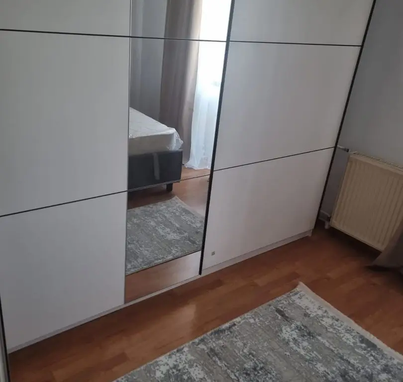 De inchiriat apartament cu 3 camere, zona Garii, etaj 3, 490 euro negociabi