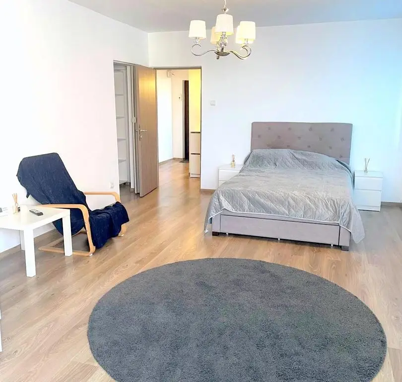 De inchiriat - apartament cu o camera, 47 mp - Faleza Dunarii