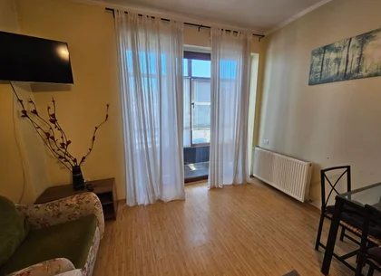 Apartament 3 camere decomandat, Găvana – platou, aproape de pădure