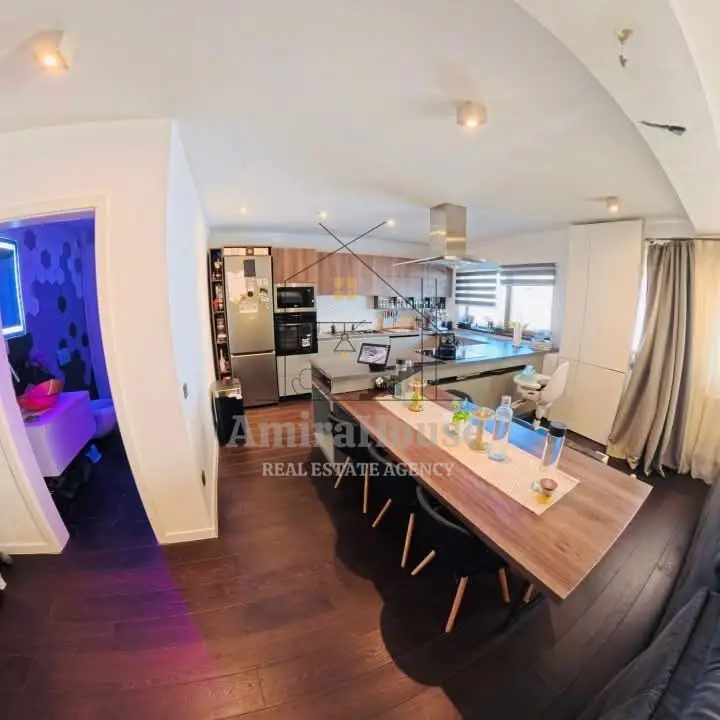 Apartament 3 camere, 107 mp, finisat, parcare, cartierul Europa