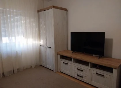 Apartament 3 camere cu garaj autorizat și beci