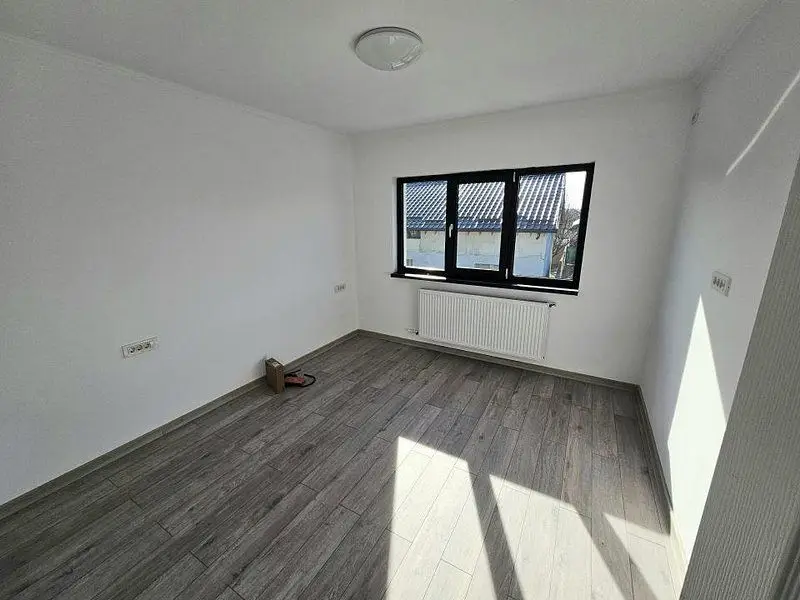 Direct proprietar Glina de vanzare vila noua 4 camere