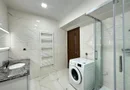 Vând apartament 3 camere 3 minute de Coresi complex ISARAN