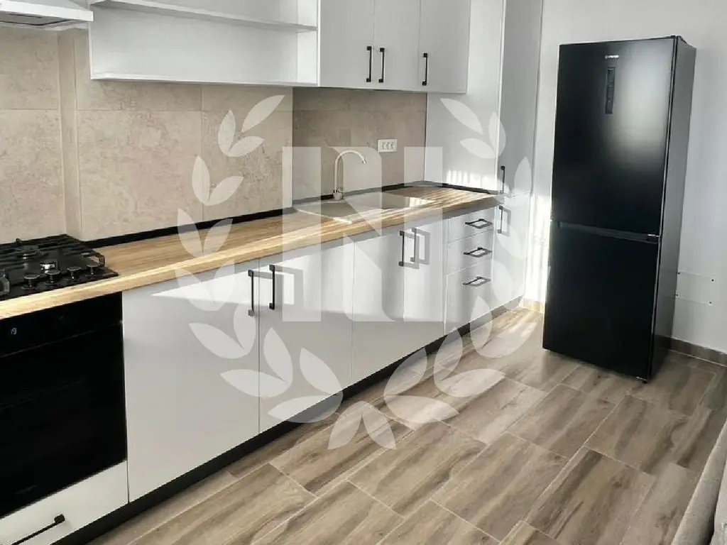 APARTAMENT 3 CAMERE DECOMANDAT 79 MP