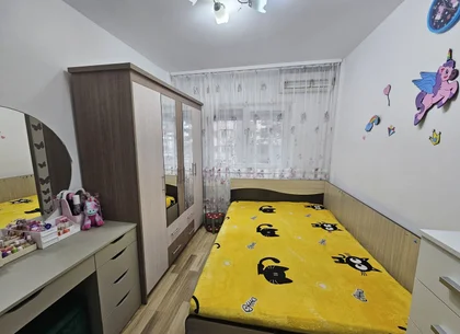 Apartament deosebit 3 camere – lux, complet mobilat, zonă excelentă