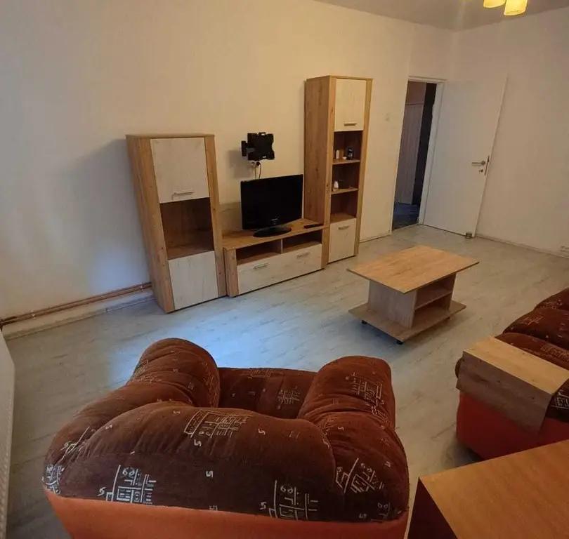 Inchiriez apartament 2 camere Rahova