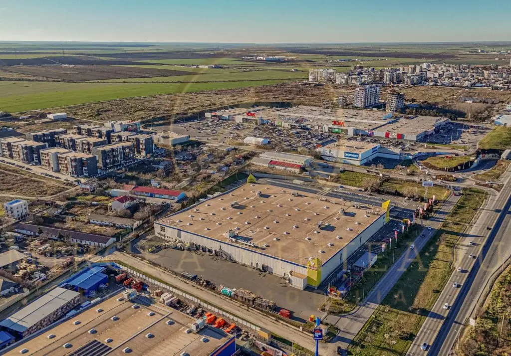 Tomis Nord - Vanzare apartament decomandat cu 2 camere,  bloc nou.