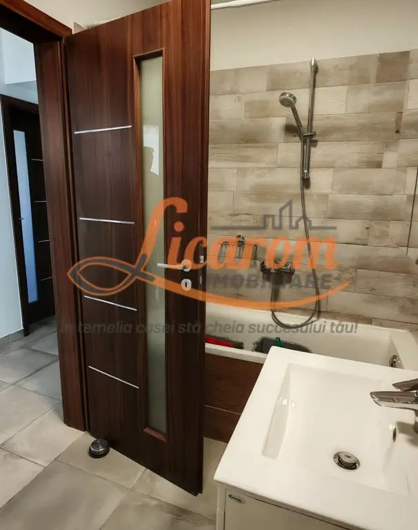 Apartament 2 camere,decomandat,bloc NOU,zona Judetean,mobilat,utilat