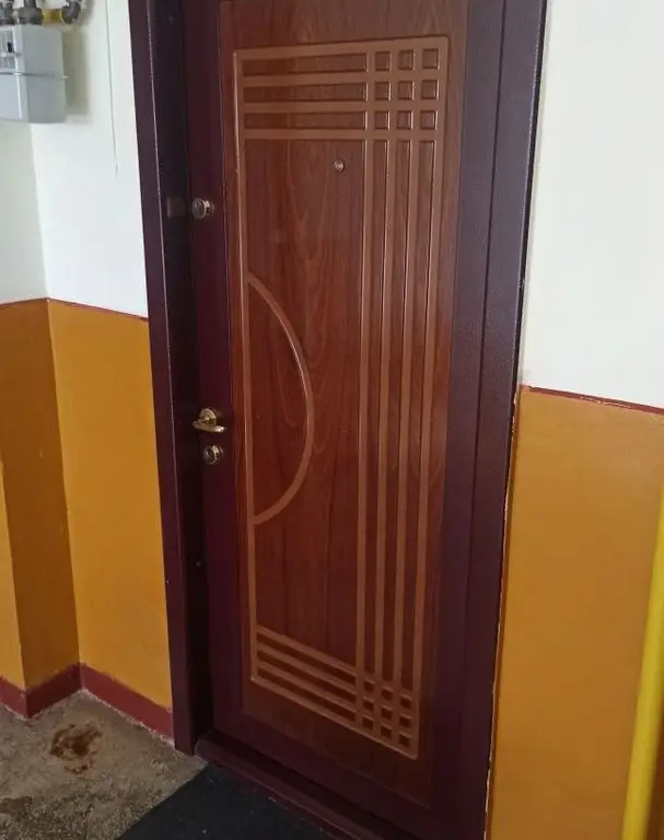 BRASADAS vinde garsoniera etaj 4/4 Micro 17 Somesului.