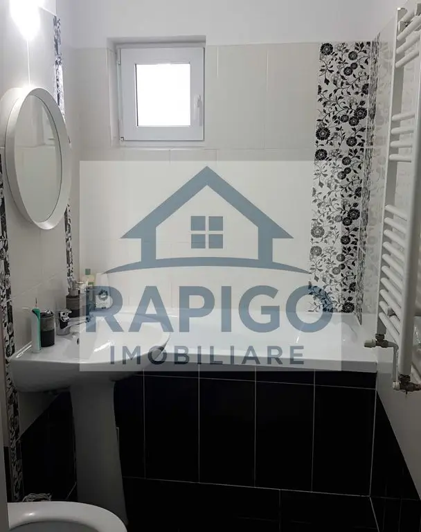 Apartament modern cu 3 camere de închiriat – la 5 minute de Iulius Mal