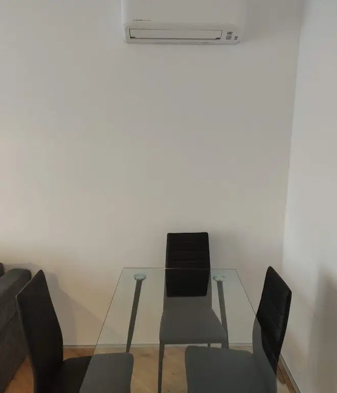 Inchiriez apartament 2 camere in complex 4 City North Pipera