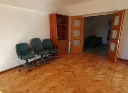 Ag BRASADAS închiriază 4 cam 100mp etaj 6/8, Pta Unirii.