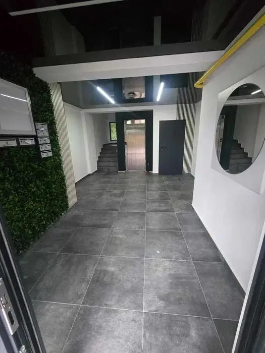 De vanzare 2 apartamente cu 2 camere Micro 17, bloc nou, etaj 3, 96.000 E