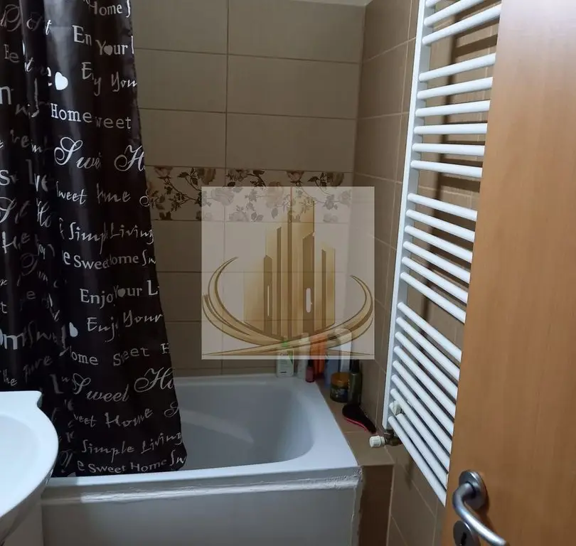 Apartament de vânzare – 3 camere, Aradului Piața Verde