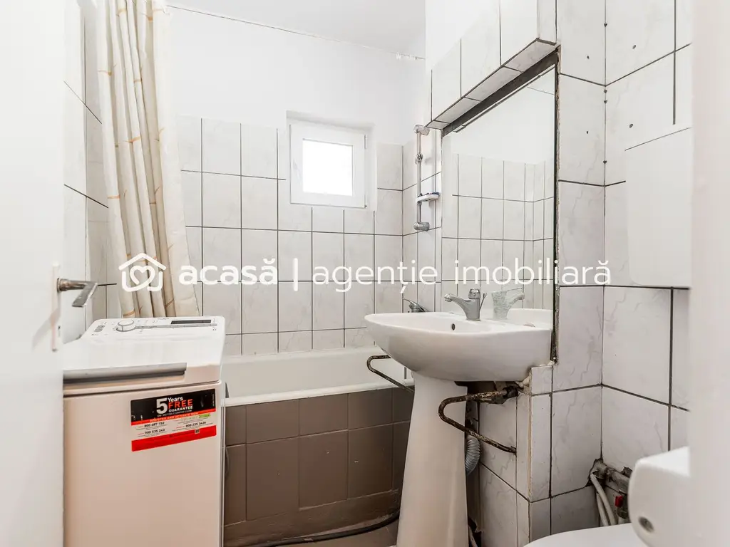 Apartament cu 3 camere, etaj 2 – Zona Vlaicu, Lebăda - COMISION 0