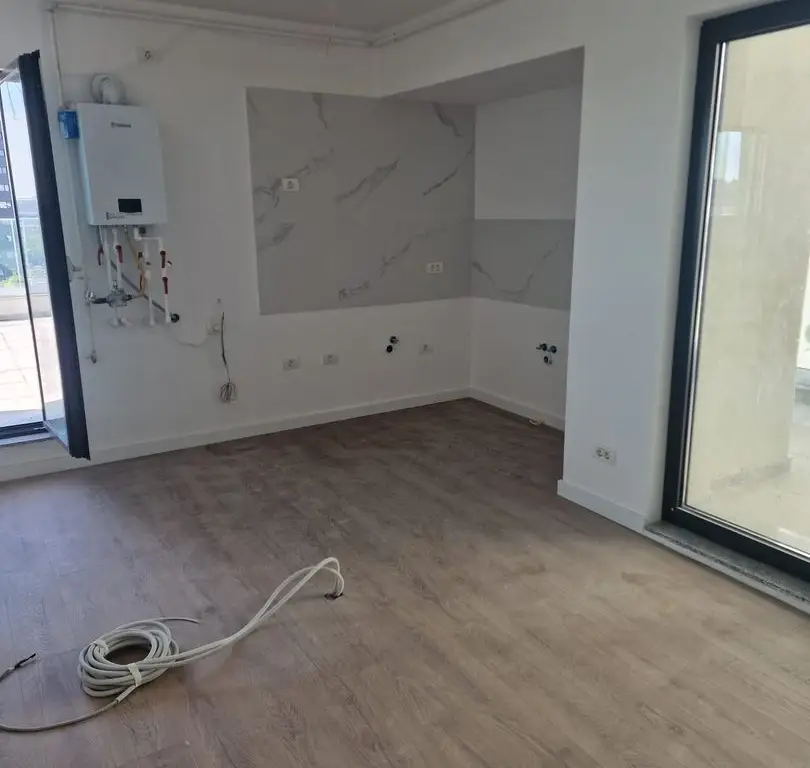 Penthouse la 3 minute de Metrou Mihai Bravu