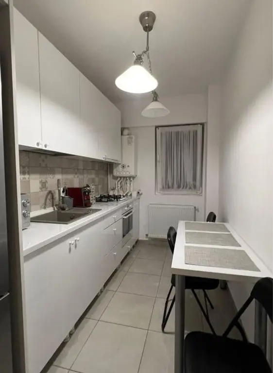 Apartament de inchiriat Nazuintei!