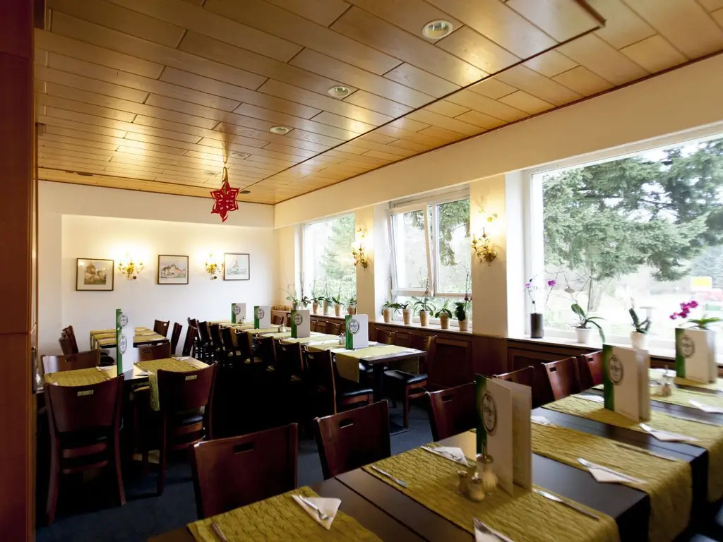 Oportunitate Hotel Restaurant in Germania Sandplacken 25km de Franfurt