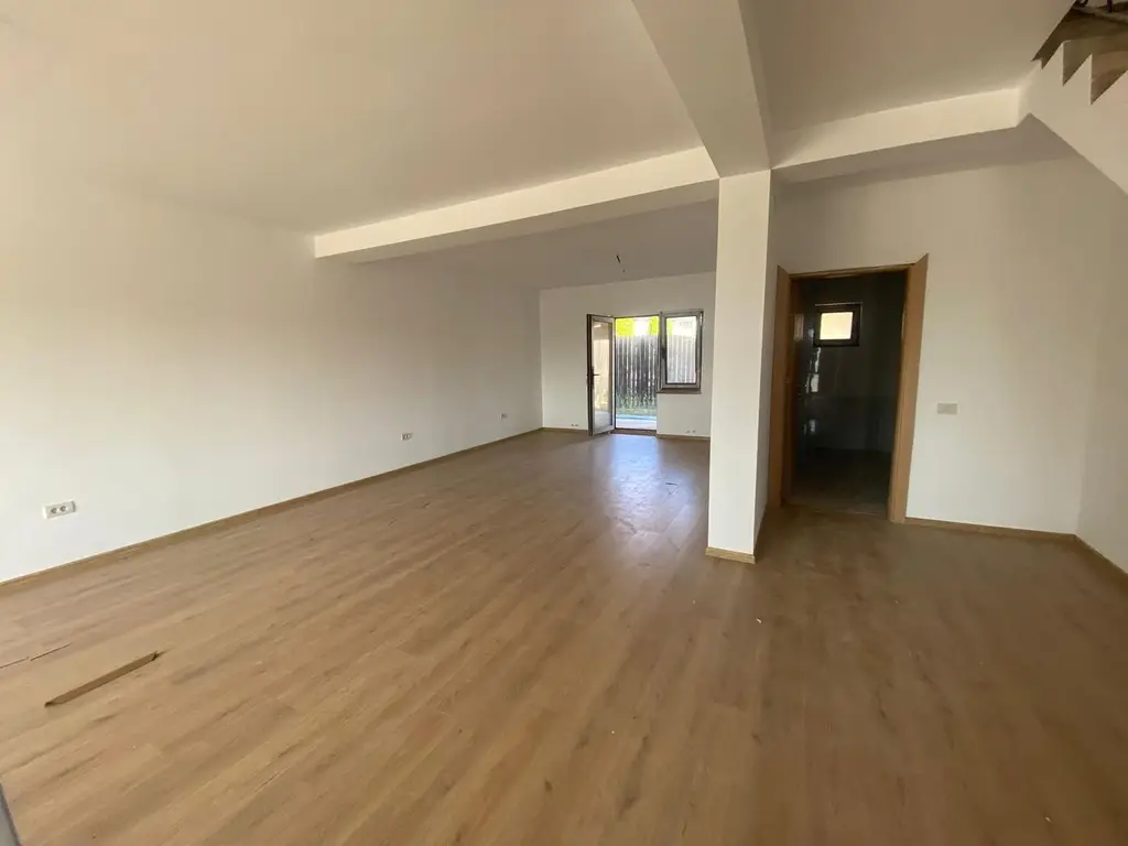 Casa P+1 Tip Duplex de vanzare 120 mp An 2023 Constanta Comuna Lumina
