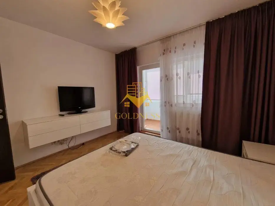 3 camere decomandate, Parcare, Garaj, UMF, Zorilor