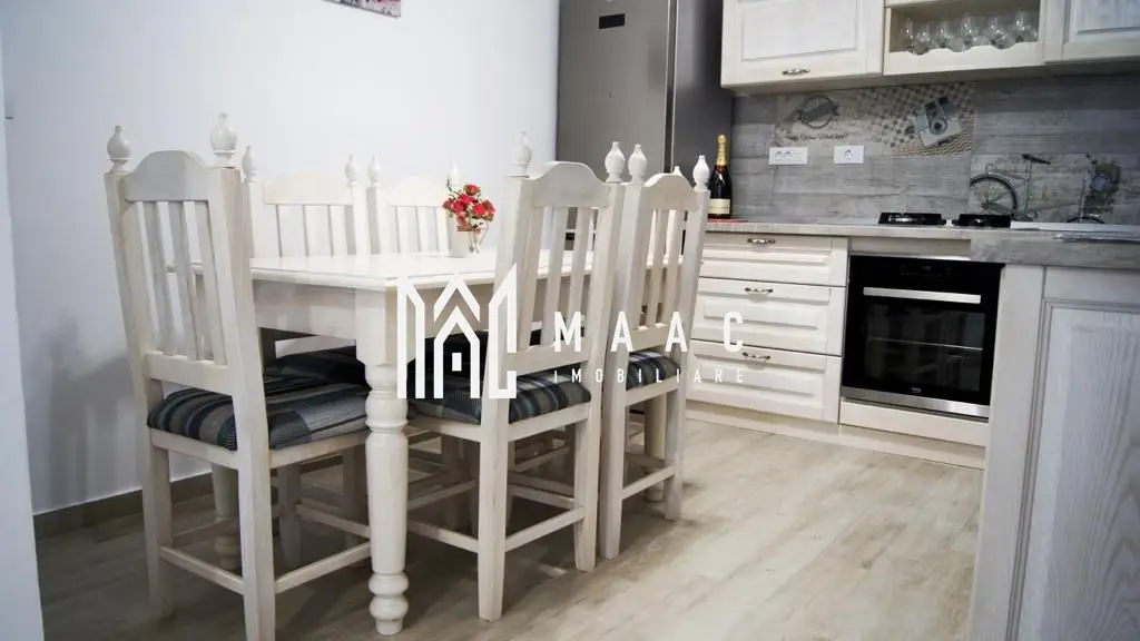 Casă cu 4 camere de vânzare | zona Ultracentrala