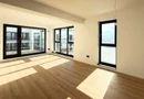 Kasper vânzare apartament de lux 2 camere nelocuit vedere libera spre Tâmpa