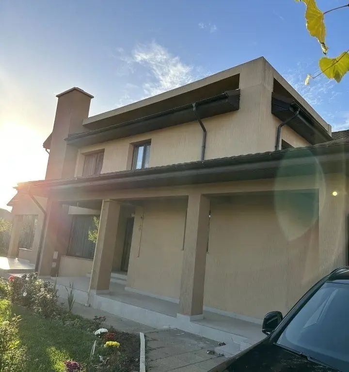Casa /vila de vanzare - Militari zona Păcii