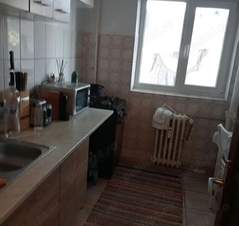 Particular vând schimb 3cam Piata Rahova