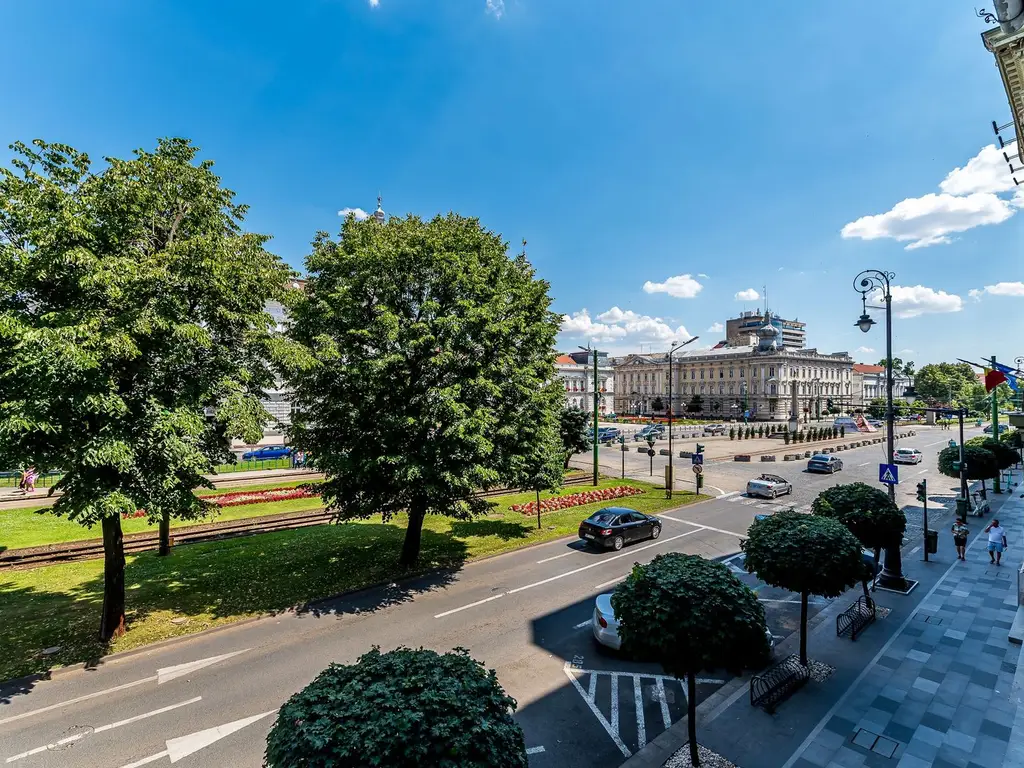 Apartament istoric pe Bulevardul Revoluției