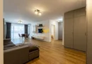 2 camere, modern,garaj, bloc nou, Scala zona Centrala, Bosch, Ntt Data