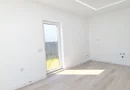 Casa individuala 4 camere 3 bai si garaj Cartier Izvor