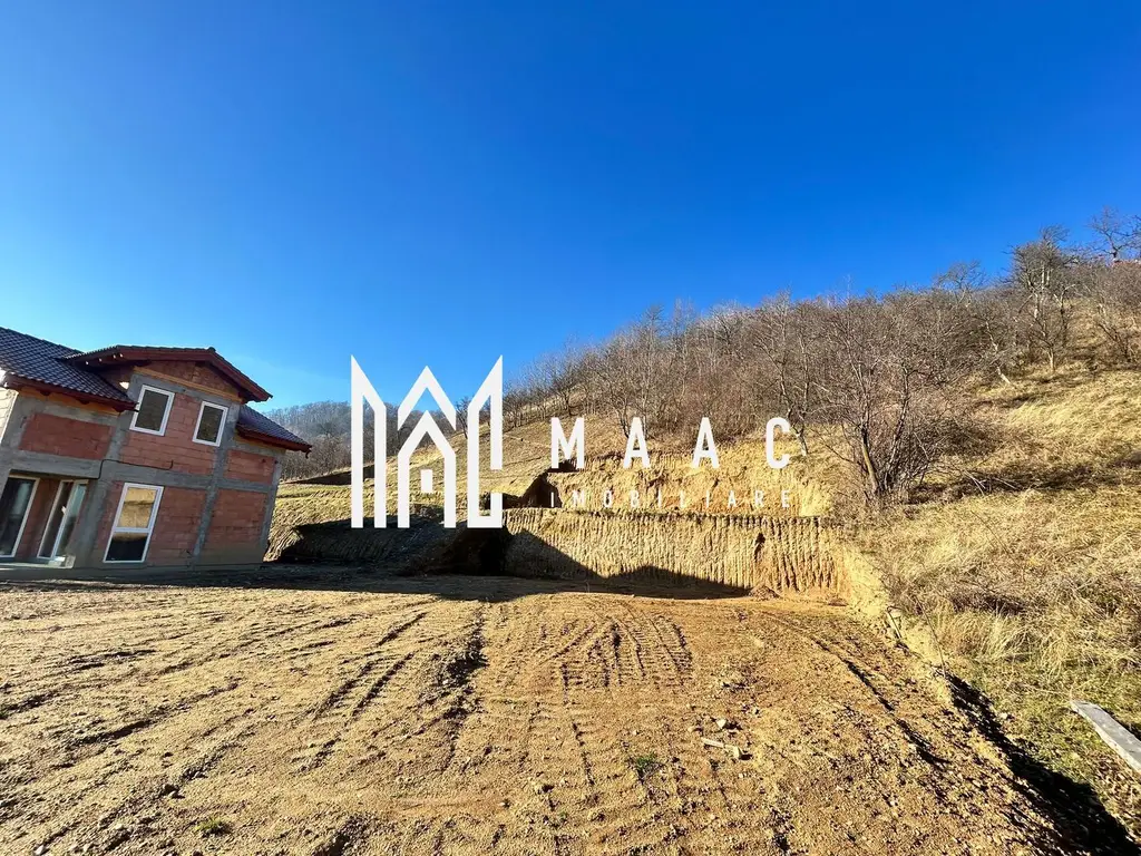 Teren intravilan 1.640 mp | Deschidere 17ml | Utilități | Cisnădioara