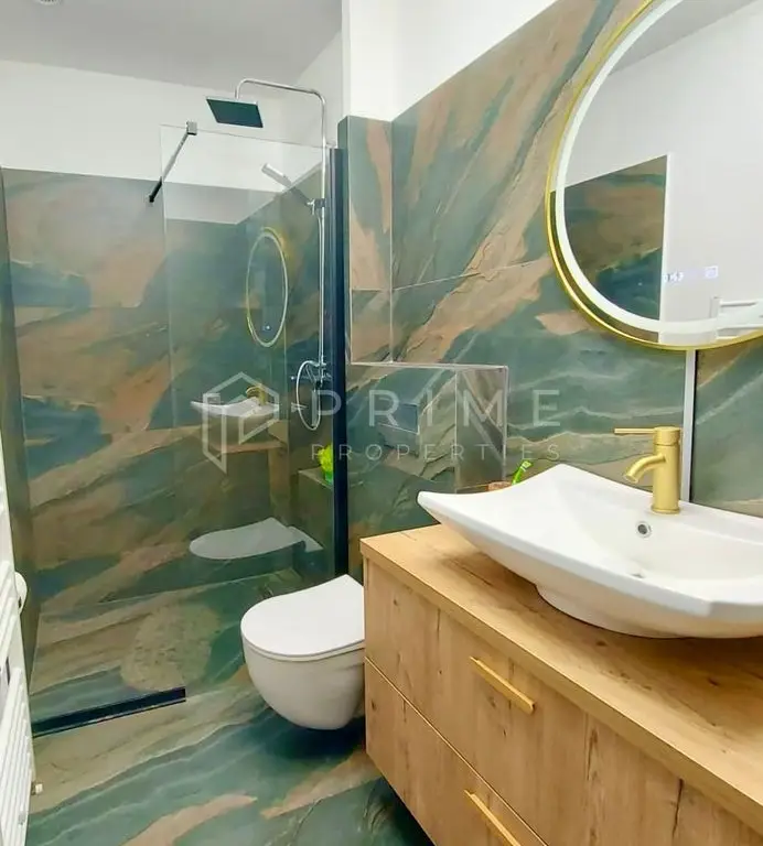 Casa renovata complet | Zona Platou | Ideala locuinta sau investitie