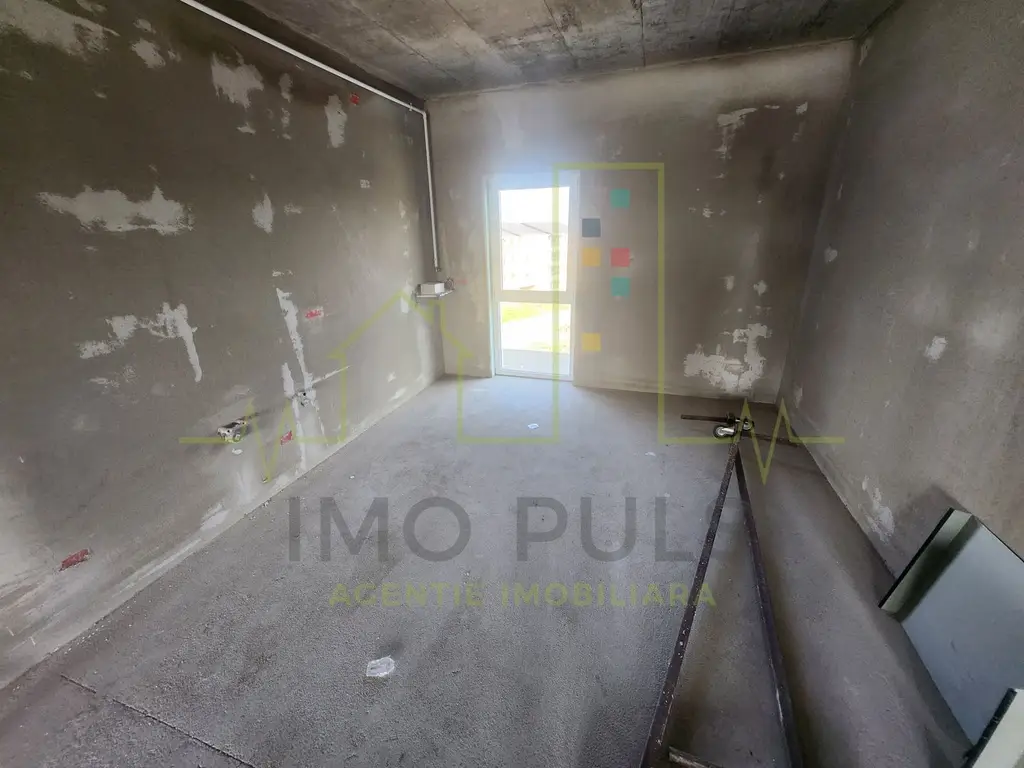 4 Camere. Penthouse. Girocului - Esso. Lift