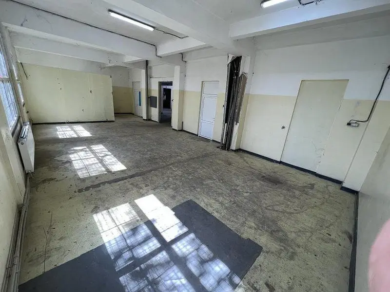 Drumul Intre Tarlale spatiu productie 1350 mp