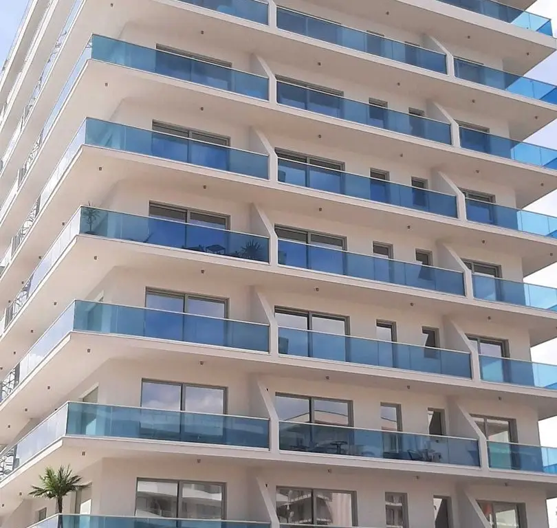 Vand apartament 2 camere cu vedere la mare Mamaia Nord